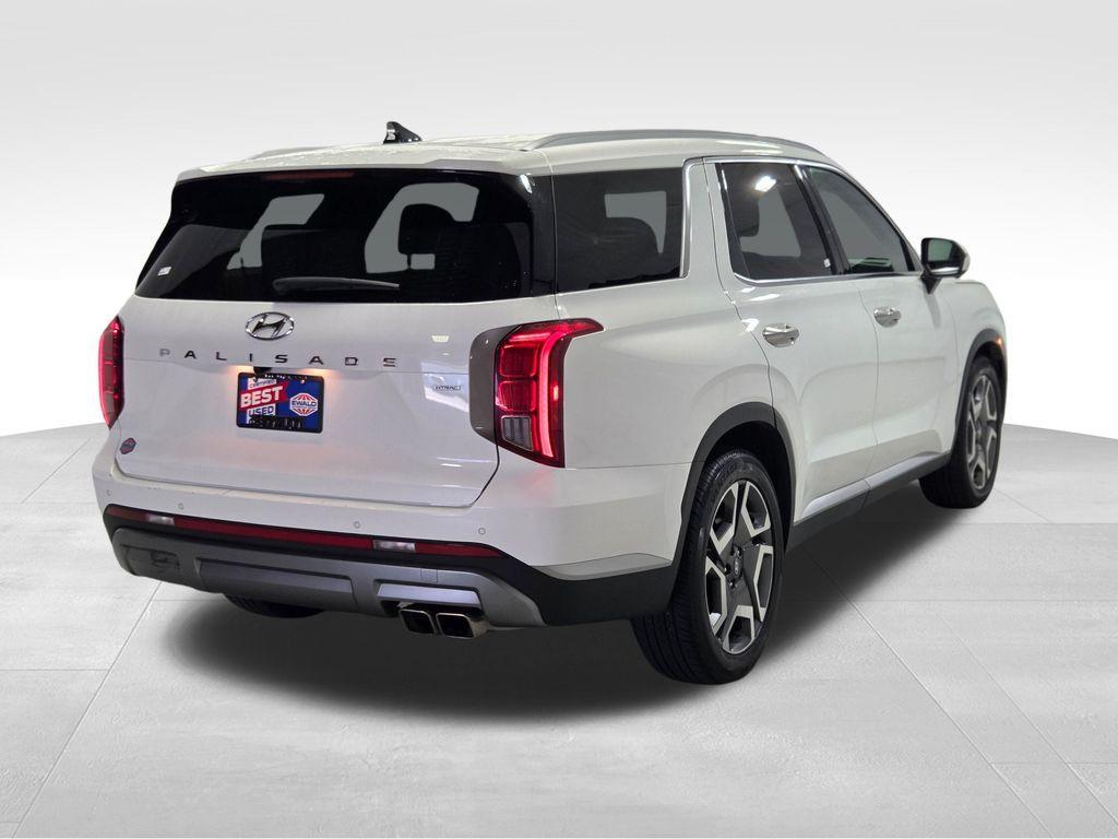used 2024 Hyundai Palisade car, priced at $31,879