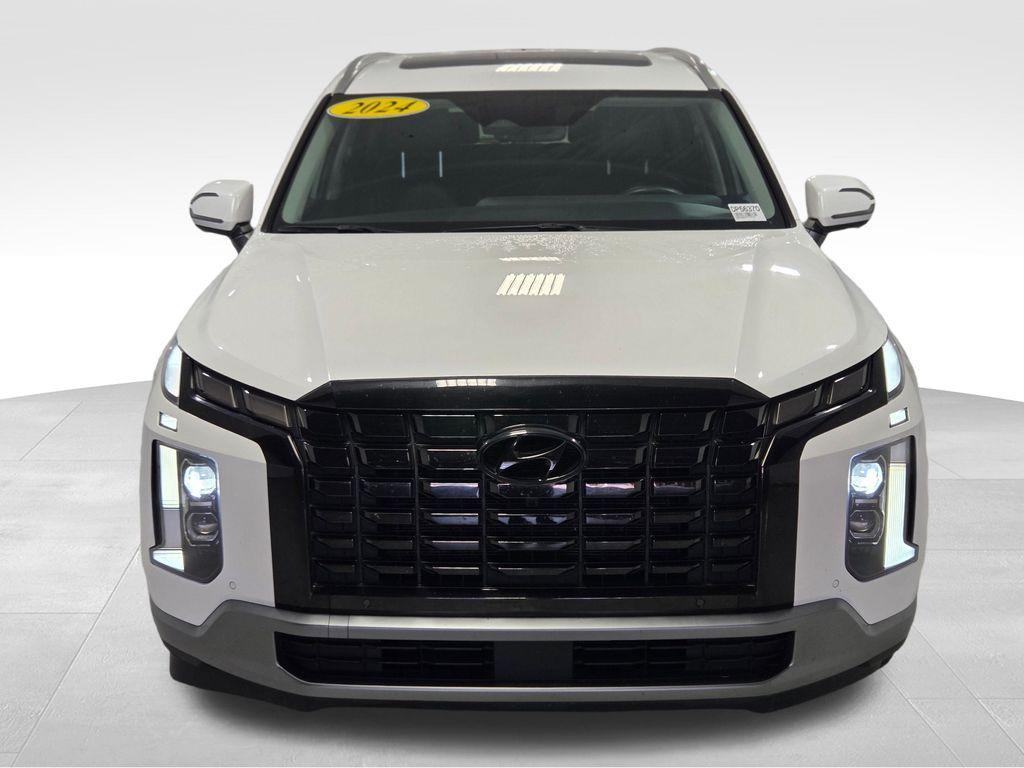 used 2024 Hyundai Palisade car, priced at $31,879