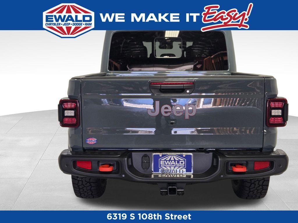 new 2025 Jeep Gladiator car, priced at $58,190