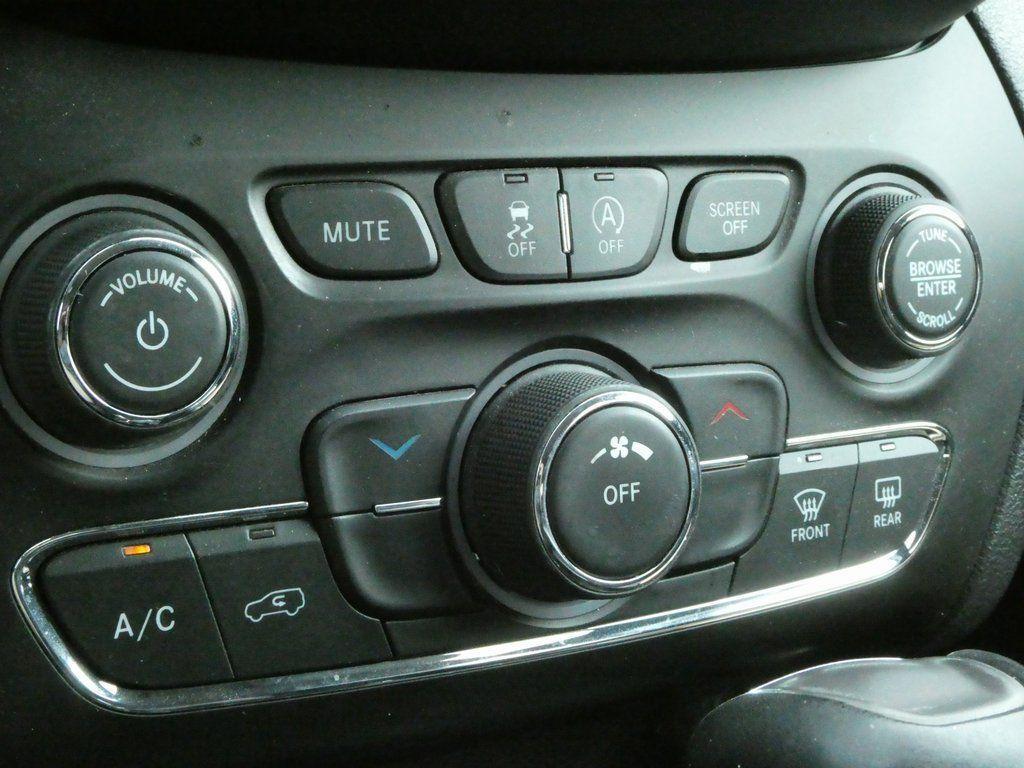 used 2019 Jeep Cherokee car, priced at $19,701