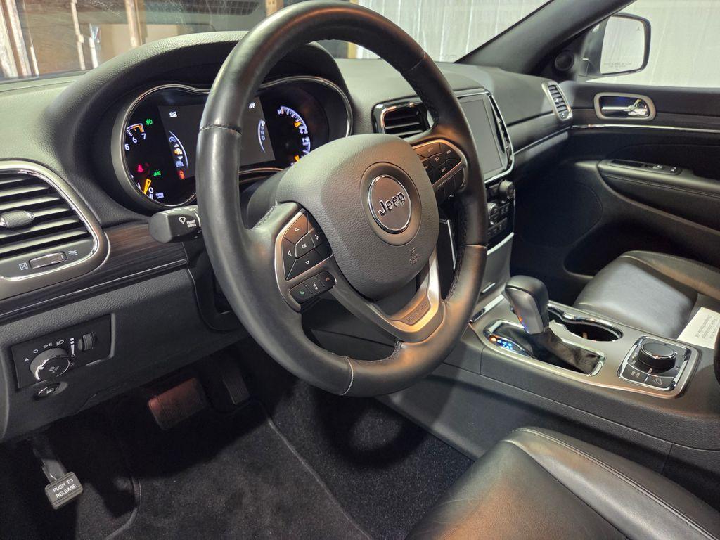 used 2022 Jeep Grand Cherokee WK car, priced at $31,656