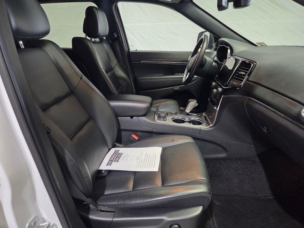 used 2022 Jeep Grand Cherokee WK car, priced at $31,656