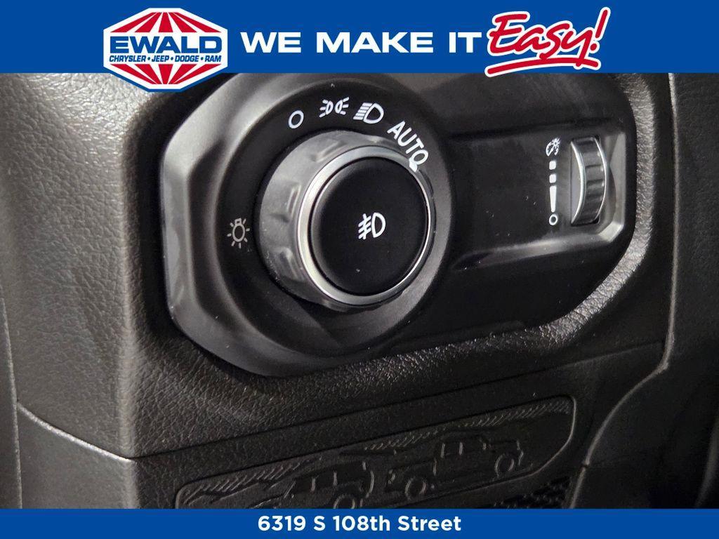 new 2026 Jeep Wrangler car, priced at $55,471