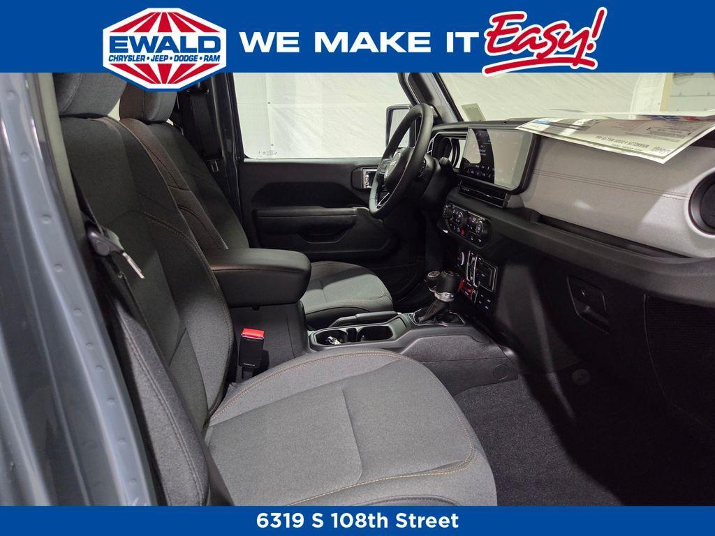 new 2026 Jeep Wrangler car, priced at $55,471