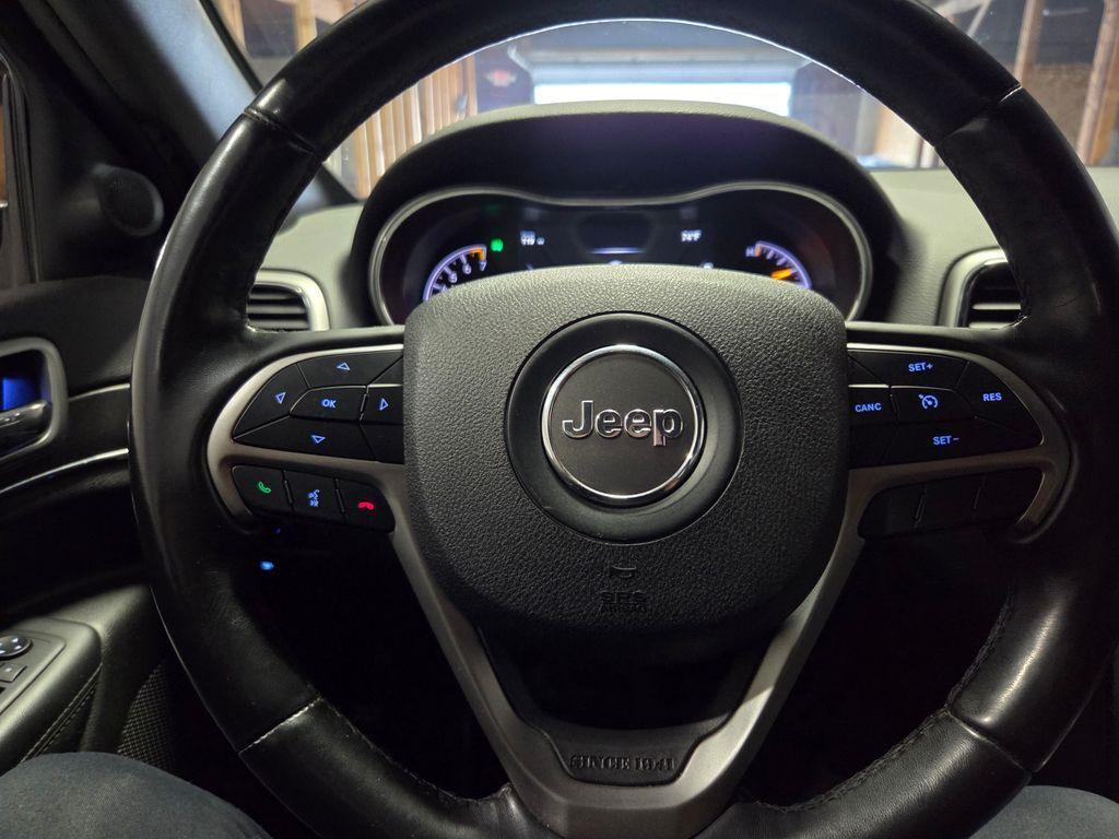 used 2018 Jeep Grand Cherokee car, priced at $15,733