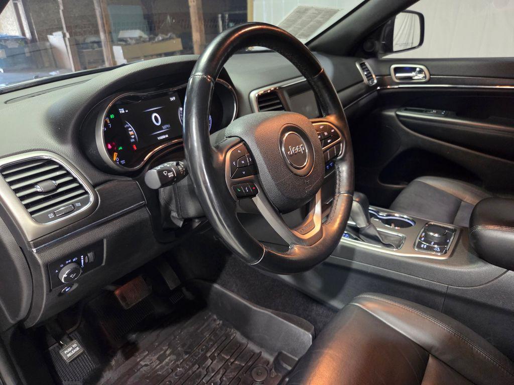 used 2018 Jeep Grand Cherokee car, priced at $15,733
