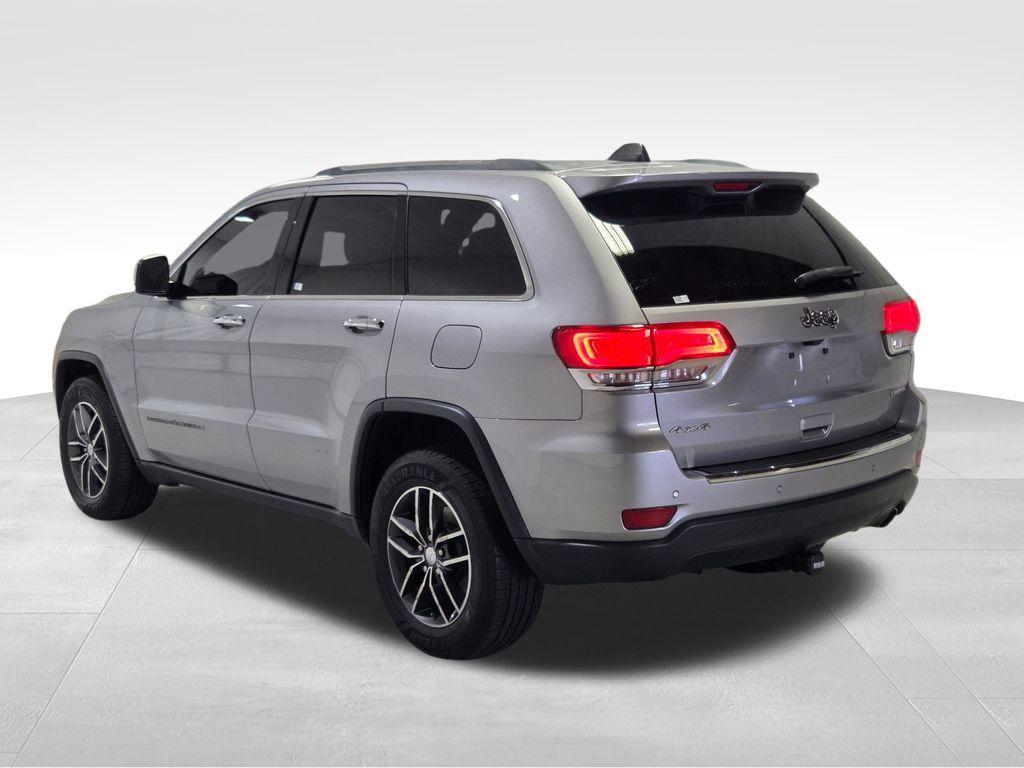 used 2018 Jeep Grand Cherokee car, priced at $15,733