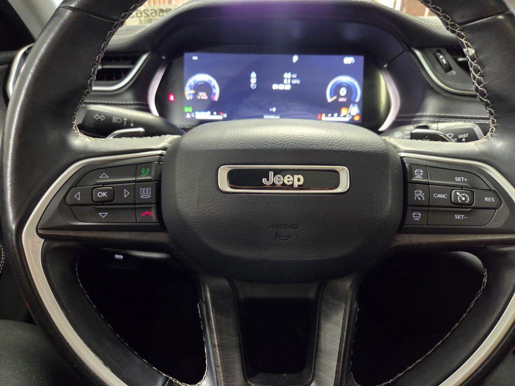 used 2022 Jeep Grand Cherokee car, priced at $33,994