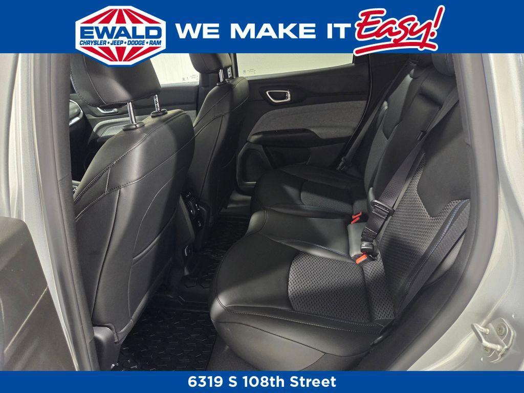 new 2025 Jeep Compass car, priced at $34,058