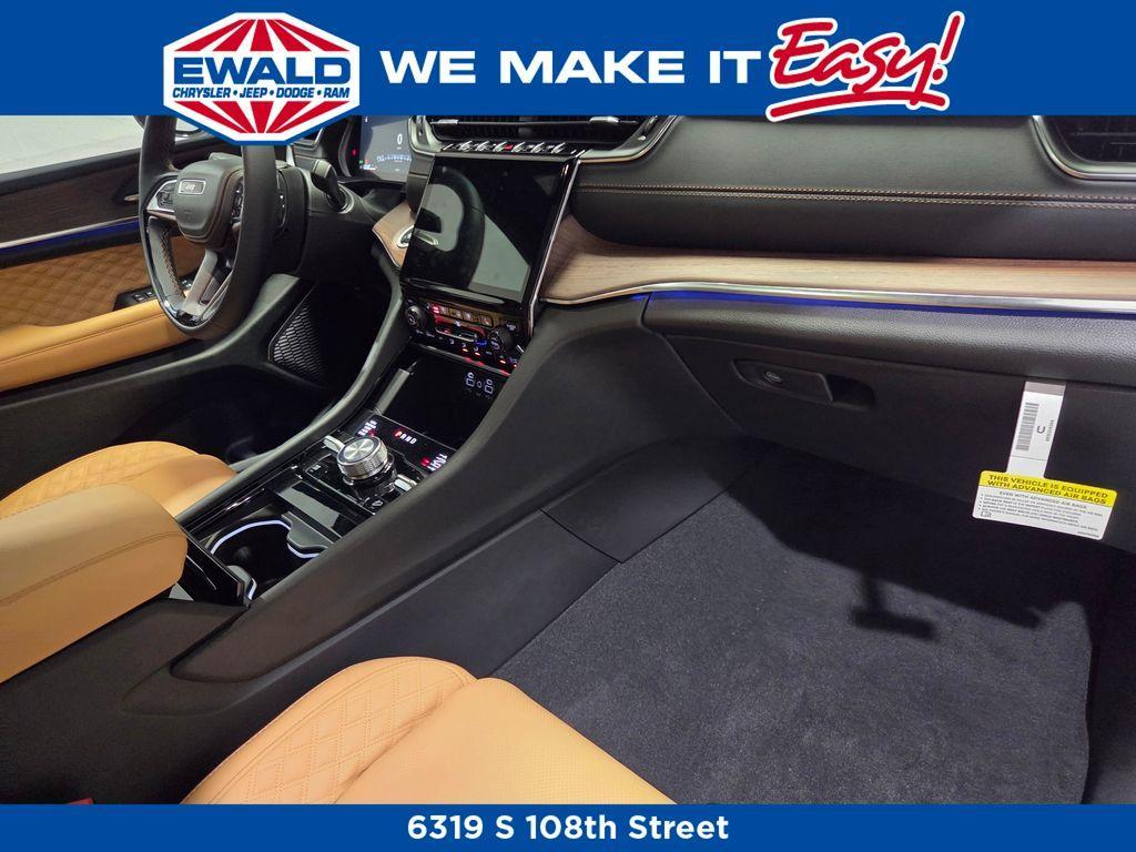 new 2025 Jeep Grand Cherokee car, priced at $61,425