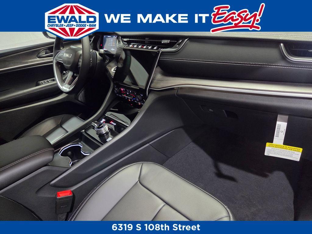 new 2025 Jeep Grand Cherokee L car, priced at $56,255