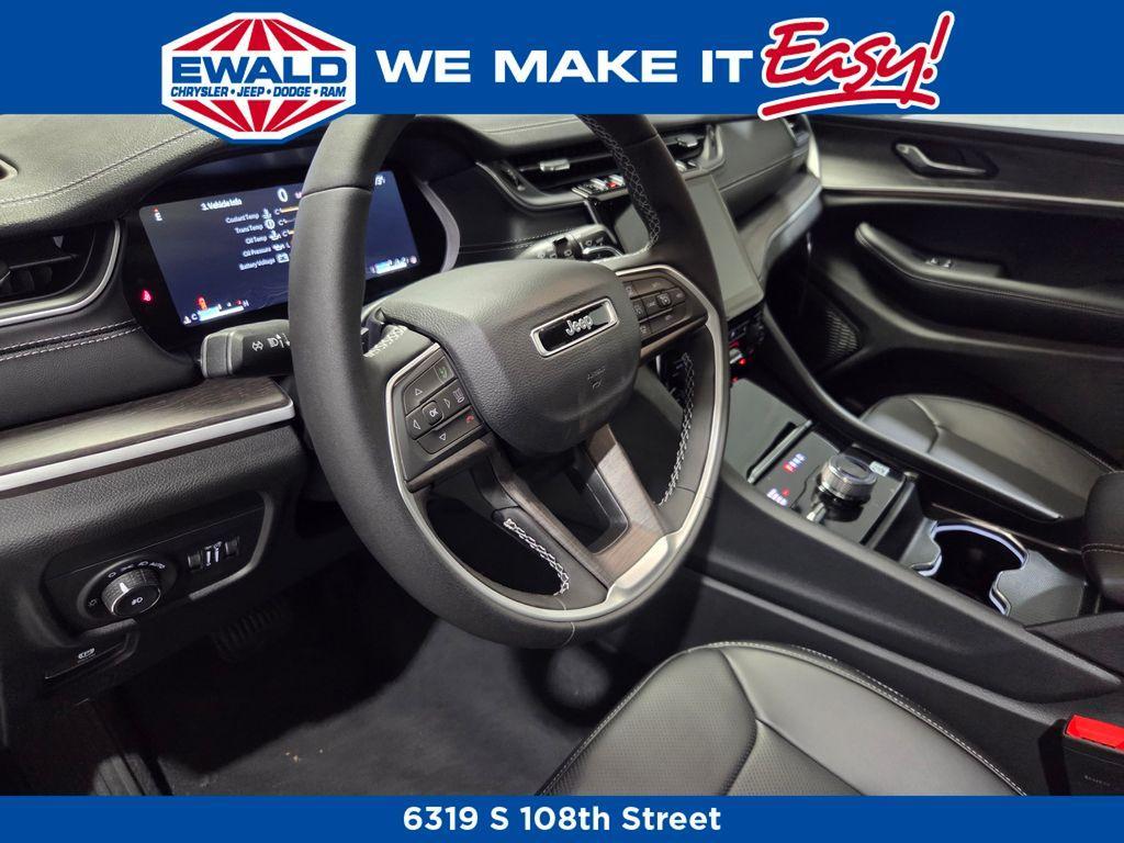 new 2025 Jeep Grand Cherokee L car, priced at $56,255