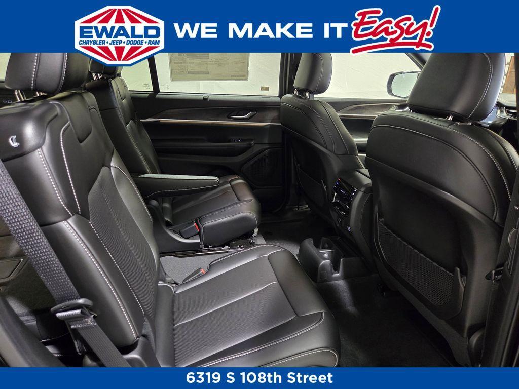 new 2025 Jeep Grand Cherokee L car, priced at $56,255