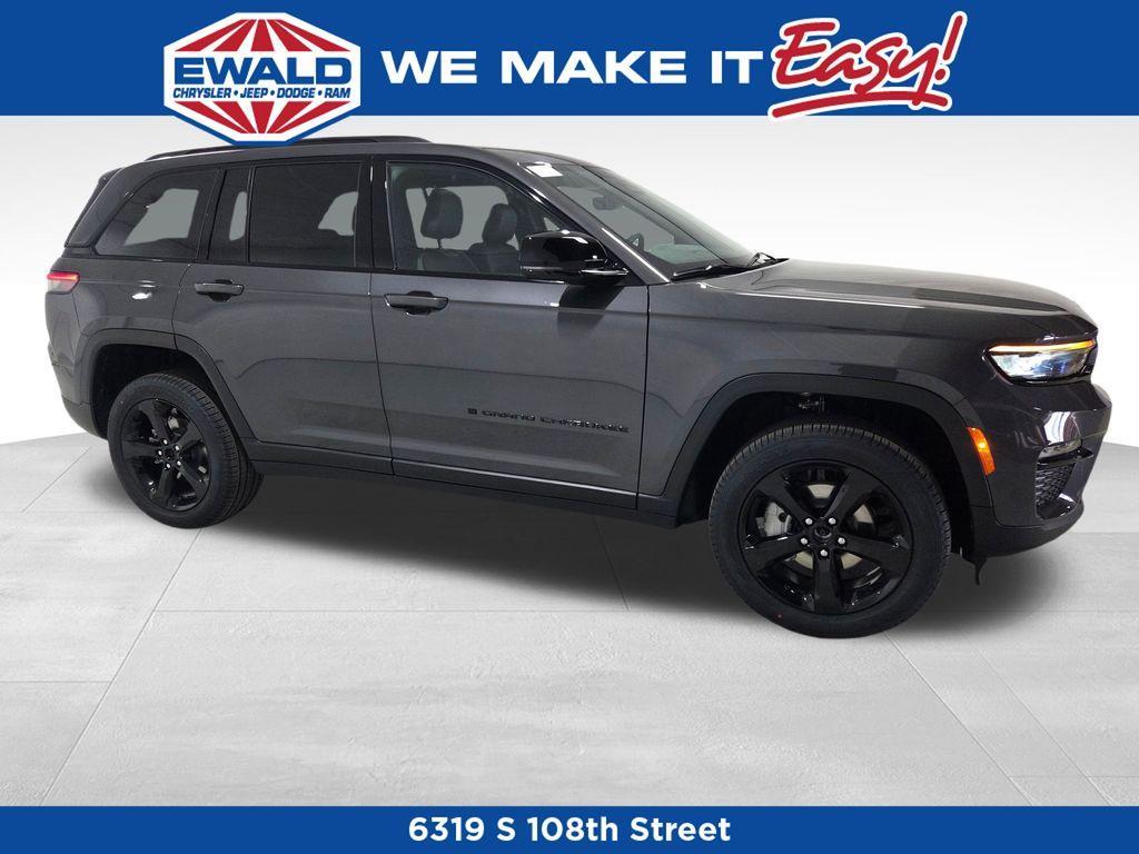 new 2025 Jeep Grand Cherokee car, priced at $48,871