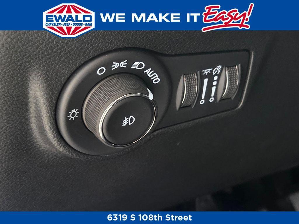 new 2026 Jeep Compass car, priced at $35,464