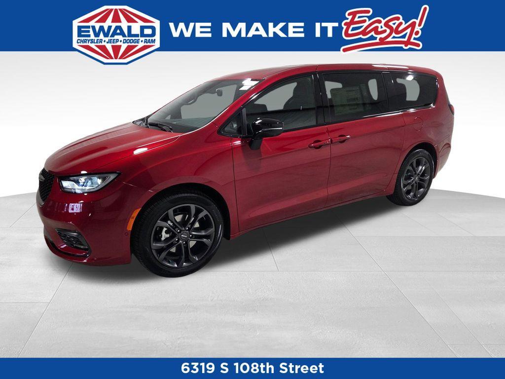 new 2026 Chrysler Pacifica car, priced at $45,007