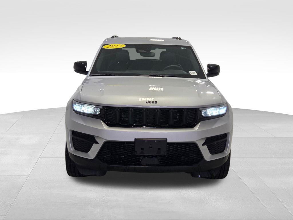 used 2023 Jeep Grand Cherokee car, priced at $32,887