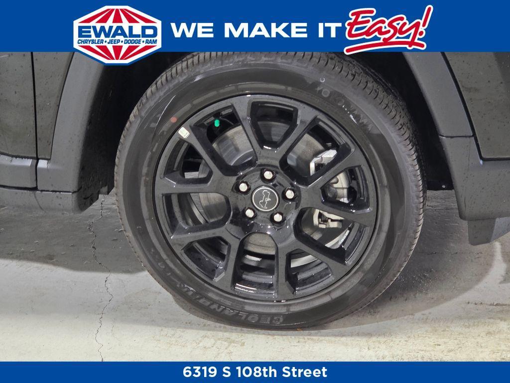 new 2026 Jeep Compass car, priced at $31,642