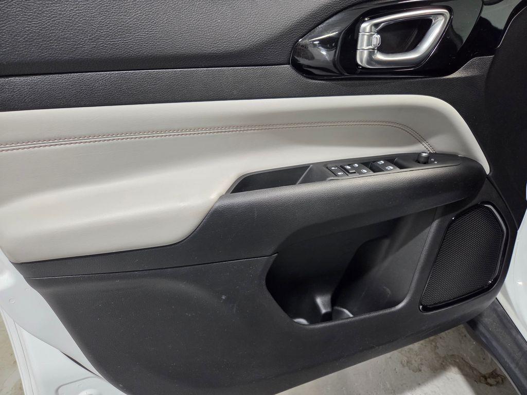 used 2022 Jeep Compass car, priced at $22,960