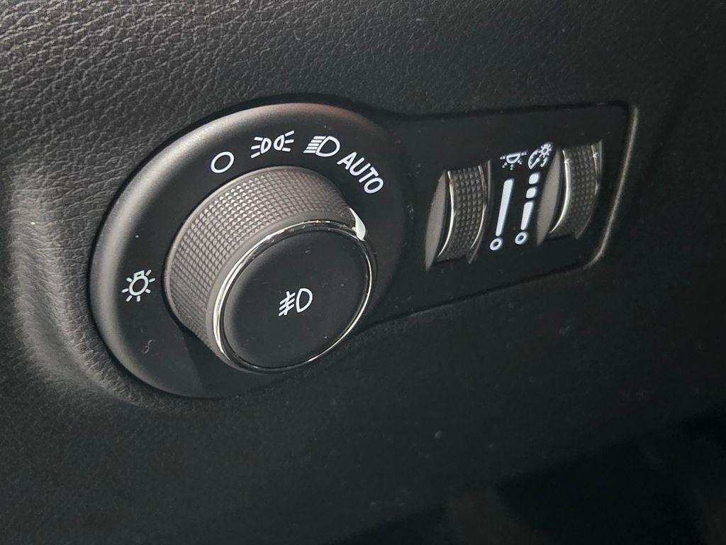 used 2022 Jeep Compass car, priced at $22,960