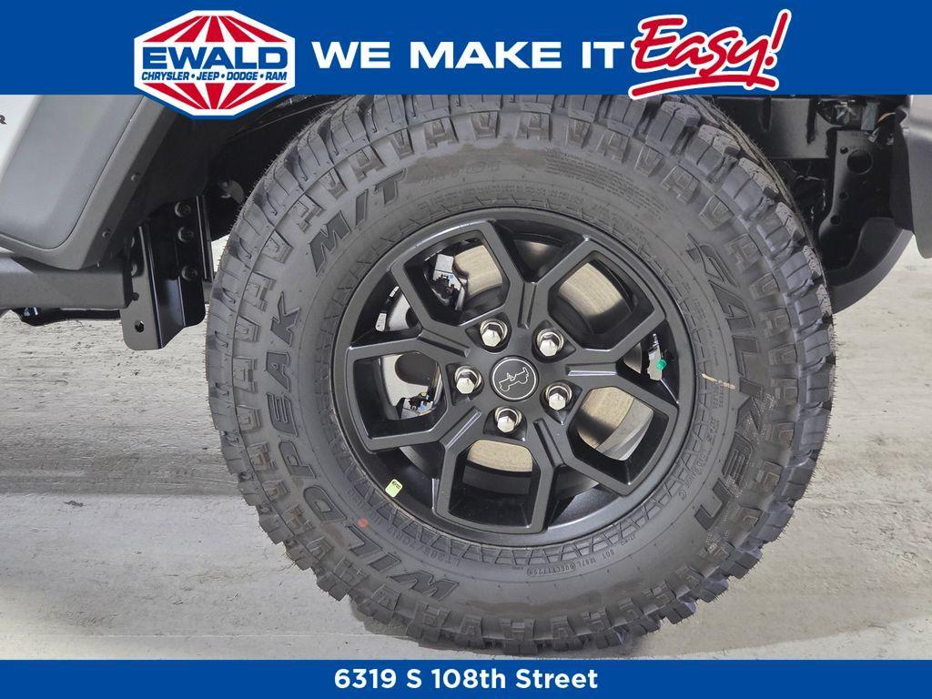 new 2025 Jeep Wrangler car, priced at $56,680