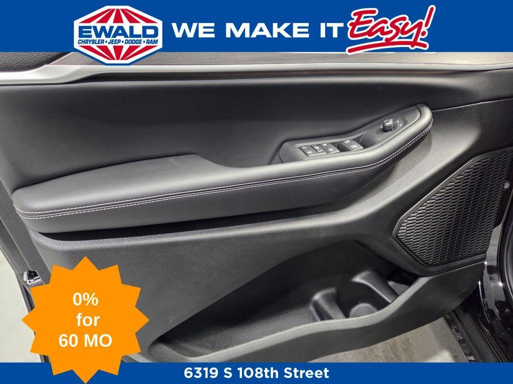 new 2025 Jeep Grand Cherokee L car, priced at $53,287