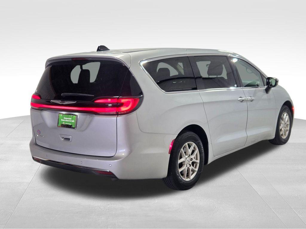 used 2024 Chrysler Pacifica car, priced at $29,540
