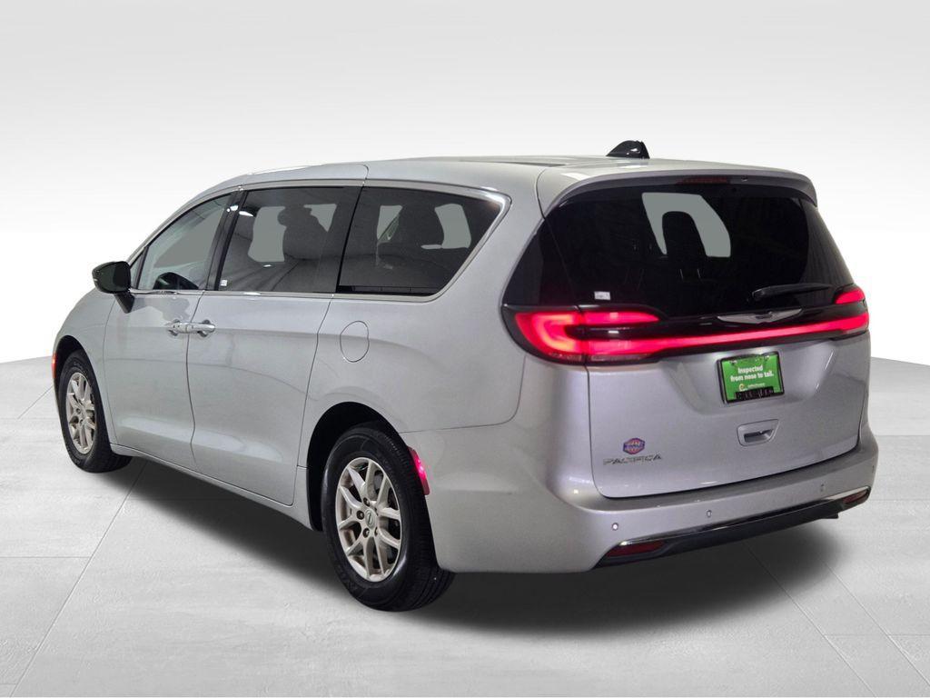 used 2024 Chrysler Pacifica car, priced at $29,540