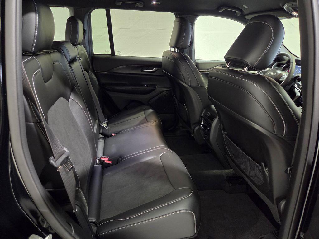used 2023 Jeep Grand Cherokee car, priced at $33,889