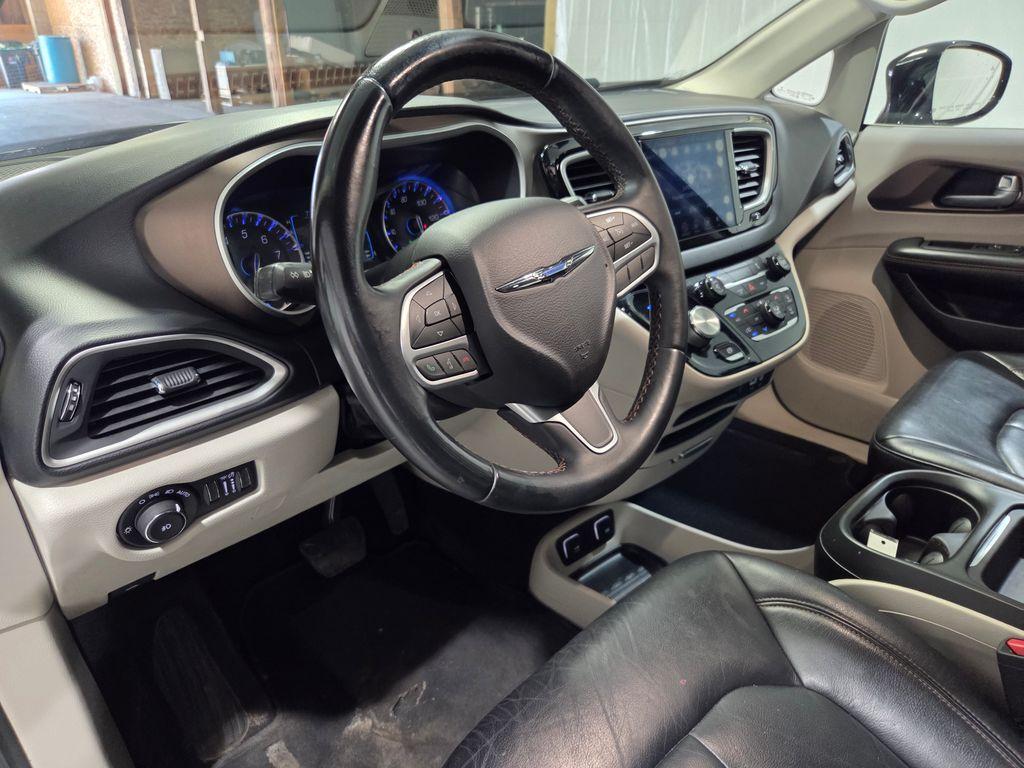 used 2017 Chrysler Pacifica car, priced at $12,918