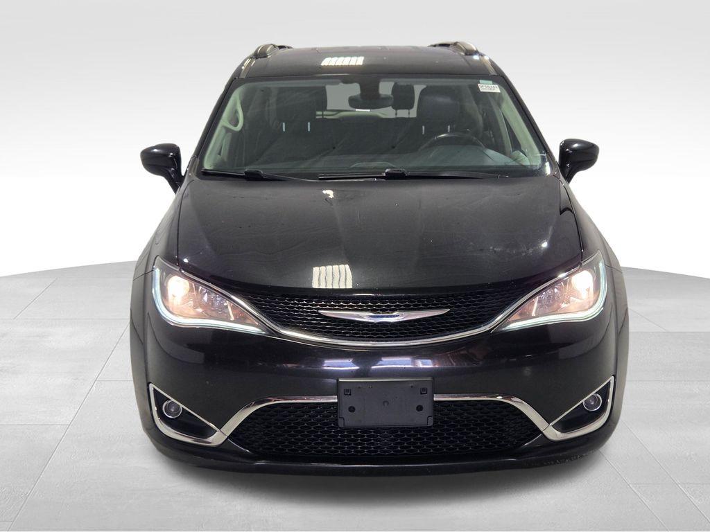 used 2017 Chrysler Pacifica car, priced at $12,918