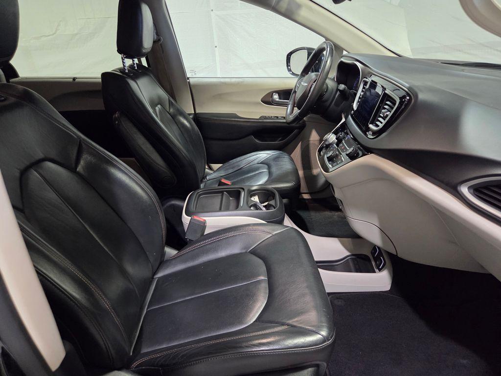 used 2017 Chrysler Pacifica car, priced at $12,918