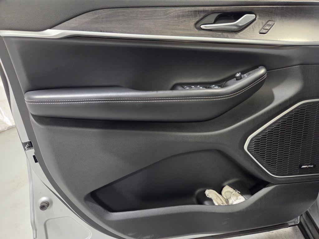 used 2021 Jeep Grand Cherokee L car, priced at $33,748