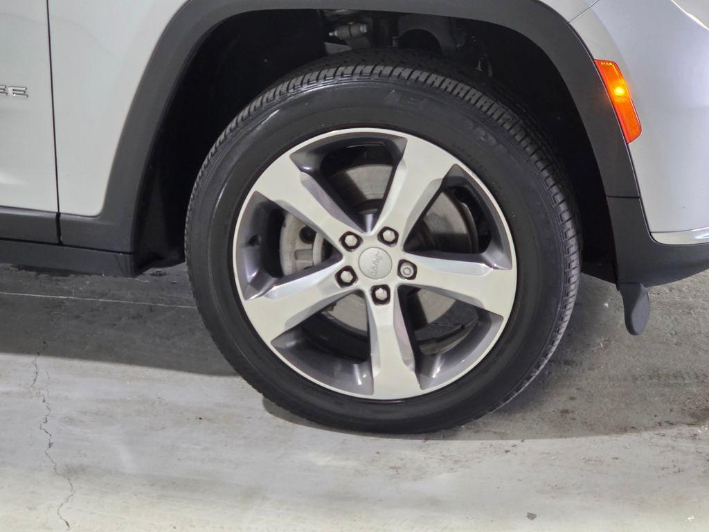 used 2021 Jeep Grand Cherokee L car, priced at $33,748