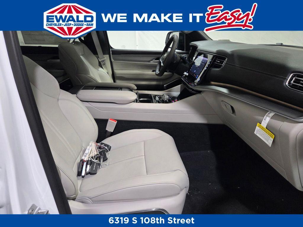 new 2025 Jeep Wagoneer L car, priced at $71,883