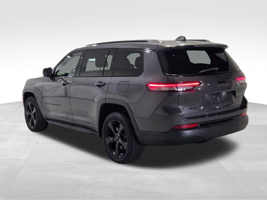 used 2022 Jeep Grand Cherokee L car, priced at $30,334