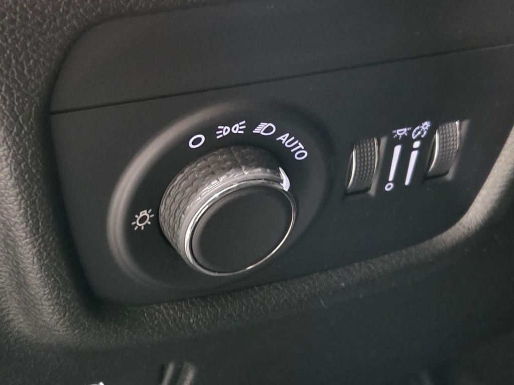 used 2022 Jeep Grand Cherokee L car, priced at $30,334