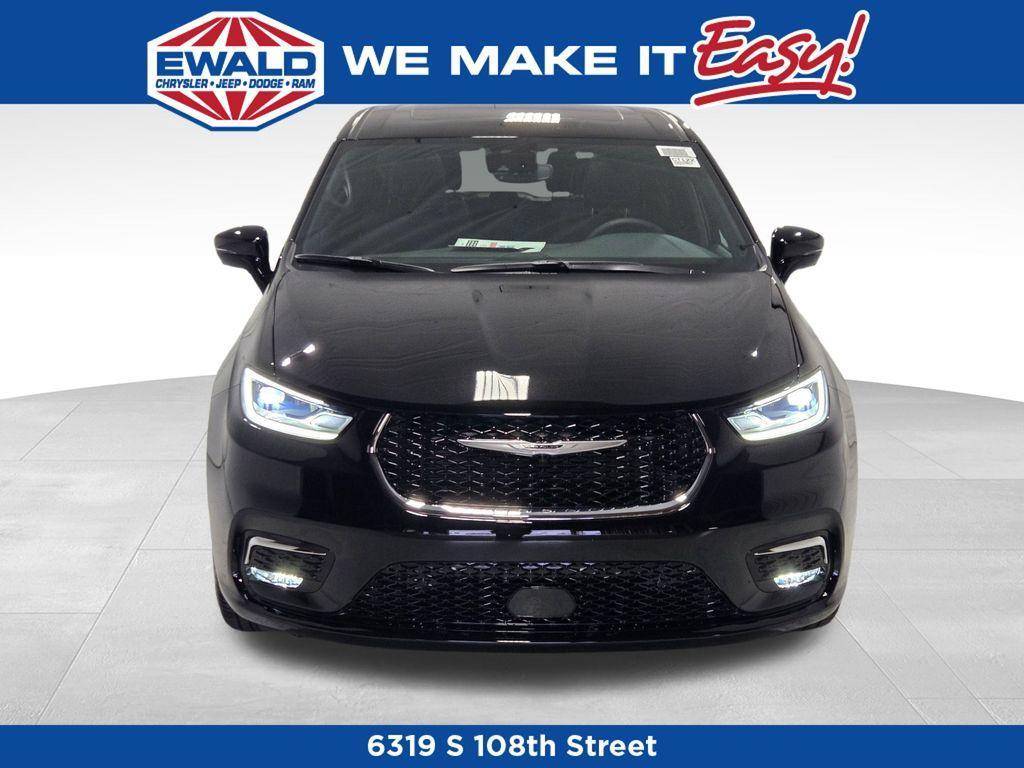 new 2026 Chrysler Pacifica car, priced at $48,607