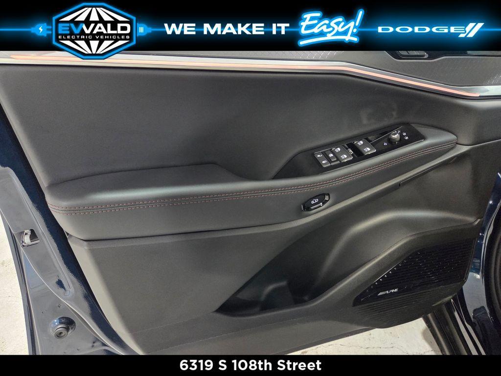 new 2025 Jeep Wagoneer S car, priced at $57,469