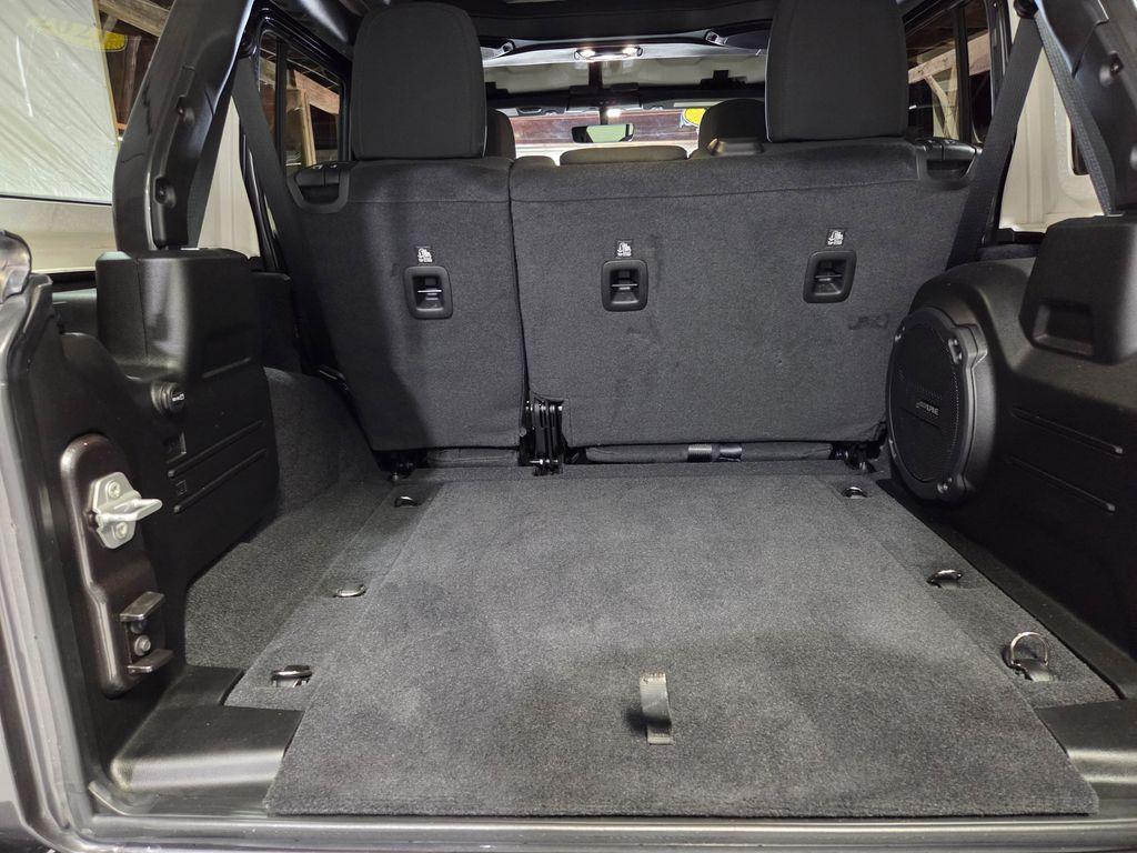 used 2021 Jeep Wrangler Unlimited car, priced at $35,497