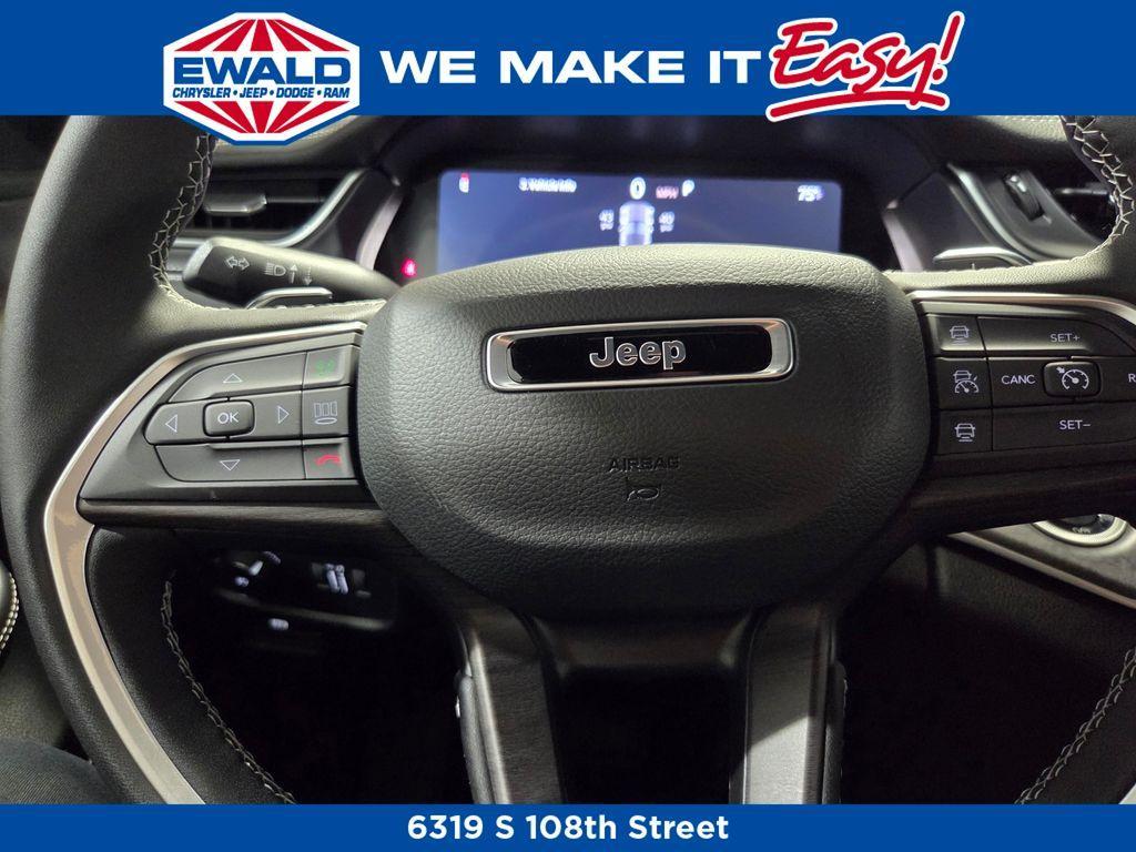 new 2025 Jeep Grand Cherokee car, priced at $46,214