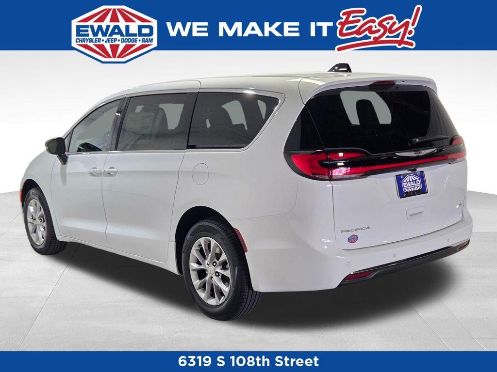 new 2026 Chrysler Pacifica car, priced at $45,749