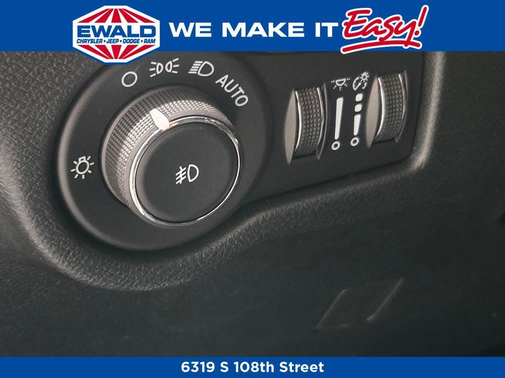 new 2026 Chrysler Pacifica car, priced at $45,749