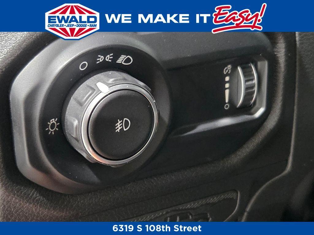 new 2025 Jeep Wrangler car, priced at $36,258