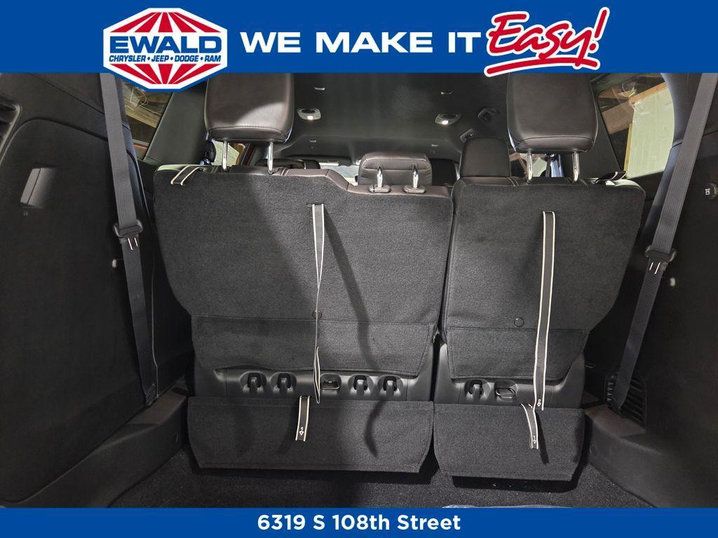 new 2026 Chrysler Pacifica car, priced at $42,664