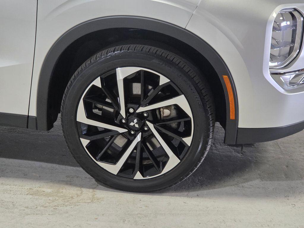 used 2022 Mitsubishi Outlander car, priced at $22,834