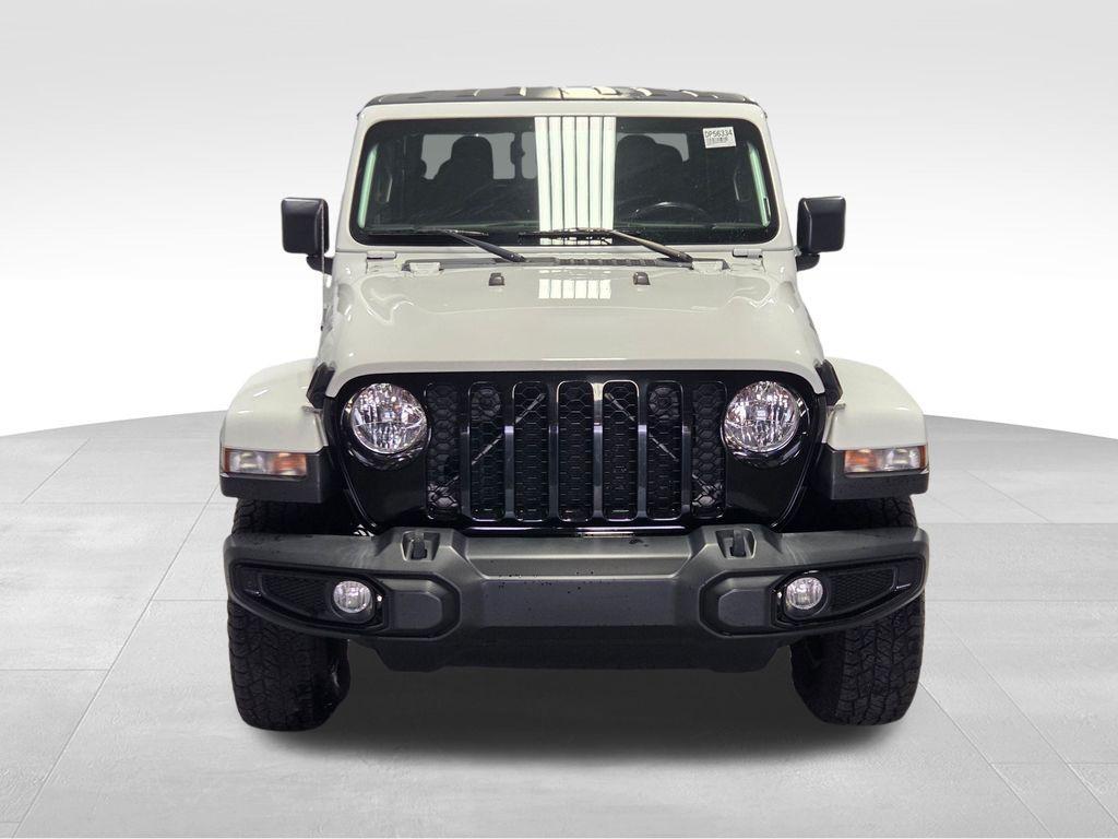 used 2021 Jeep Gladiator car, priced at $33,777