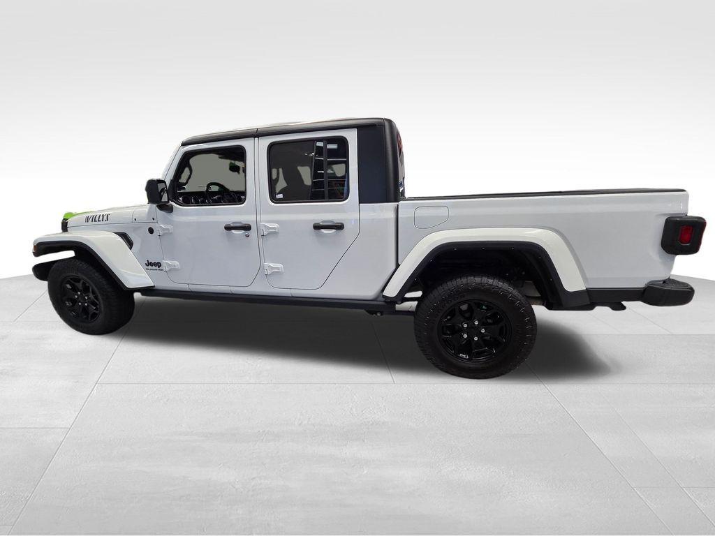 used 2021 Jeep Gladiator car, priced at $29,900
