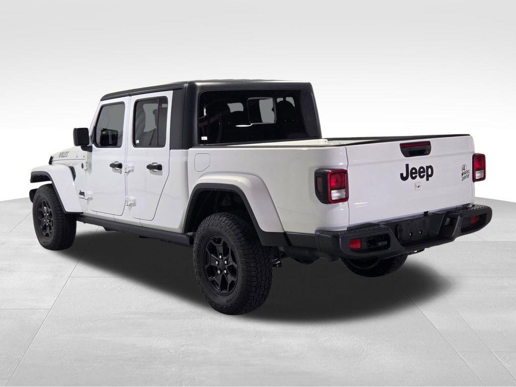 used 2021 Jeep Gladiator car, priced at $33,777