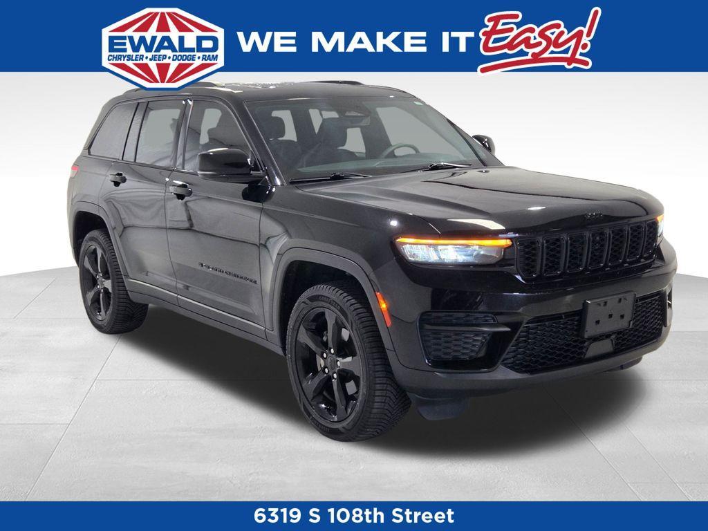 used 2023 Jeep Grand Cherokee car, priced at $29,720
